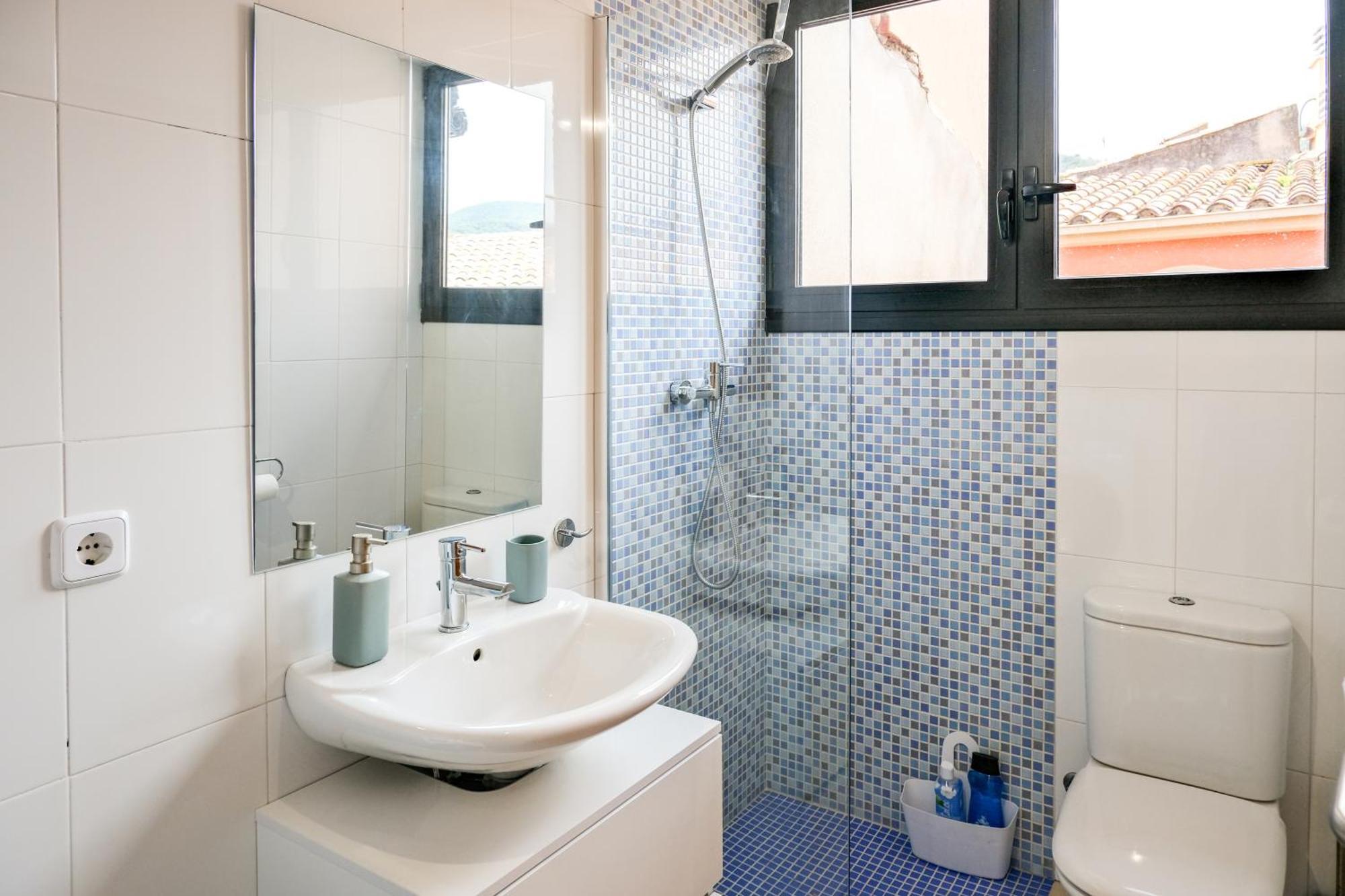 Ca Leudald 3 Apartamento En Besalu Con Terraza エクステリア 写真